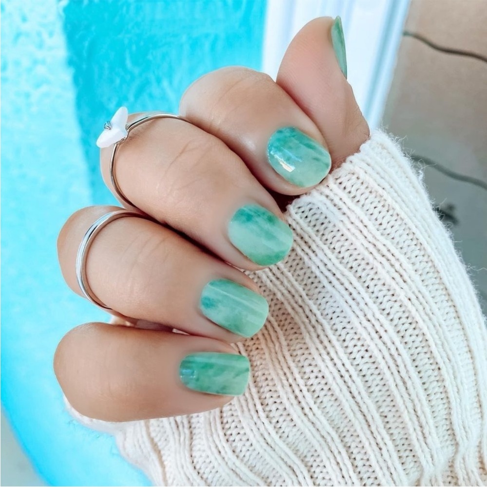 *Retired* Color Street: Jadey Business | Green Pastel Stone Spring Summer Jade